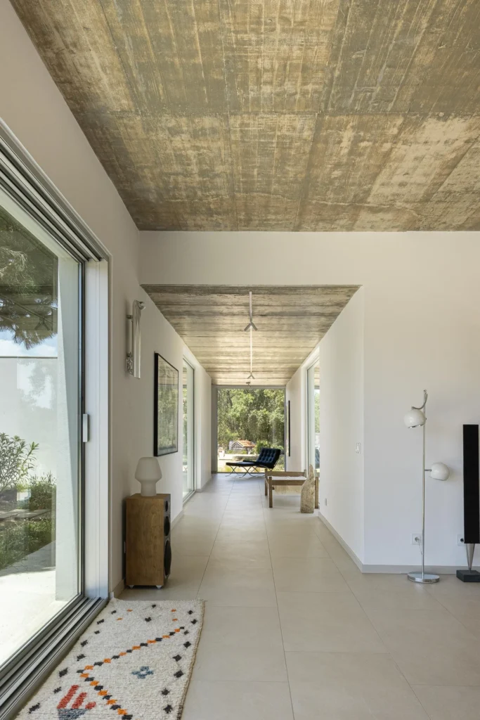Casa M Ariane arquitetura Miguel Sabrab e fotografia Ivo Tavares