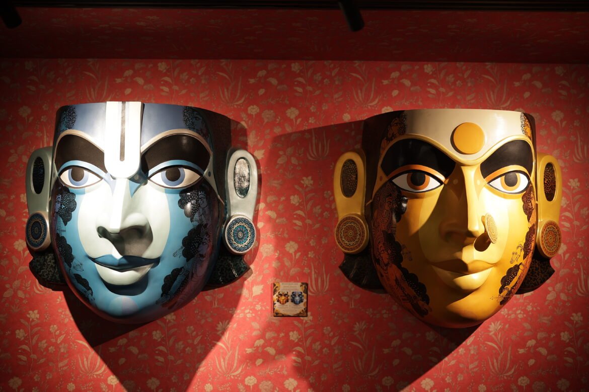 The Colosseum Hyderabad: Art, Craft & Collectible Design